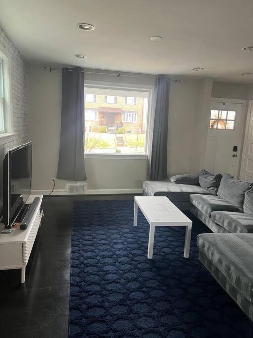 Feriehus Quiet, Cozy In Dc- Block From Metro-parking *